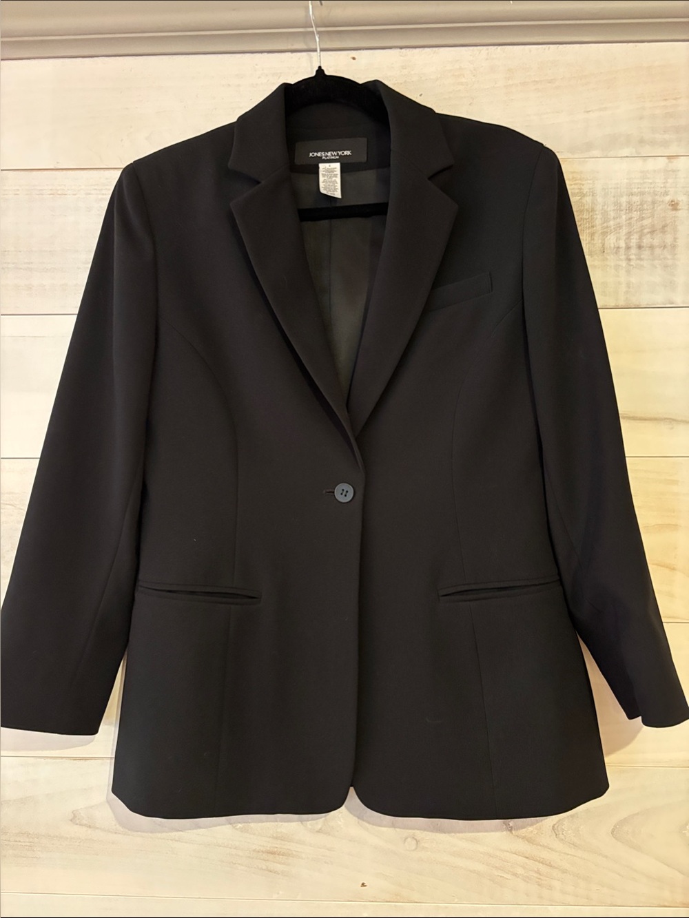 Jones New York Black Single-Button Tailored Blazer